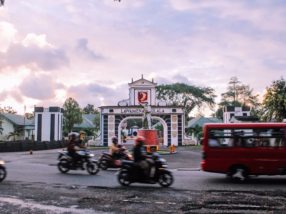 A colonial-era gateway on a street in eastern Indonesia